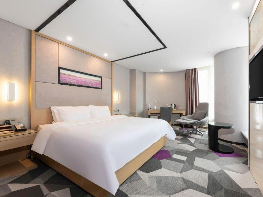 Lavande Hotel Nanchang Ai XI Hu Subway East Station Branch Экстерьер фото