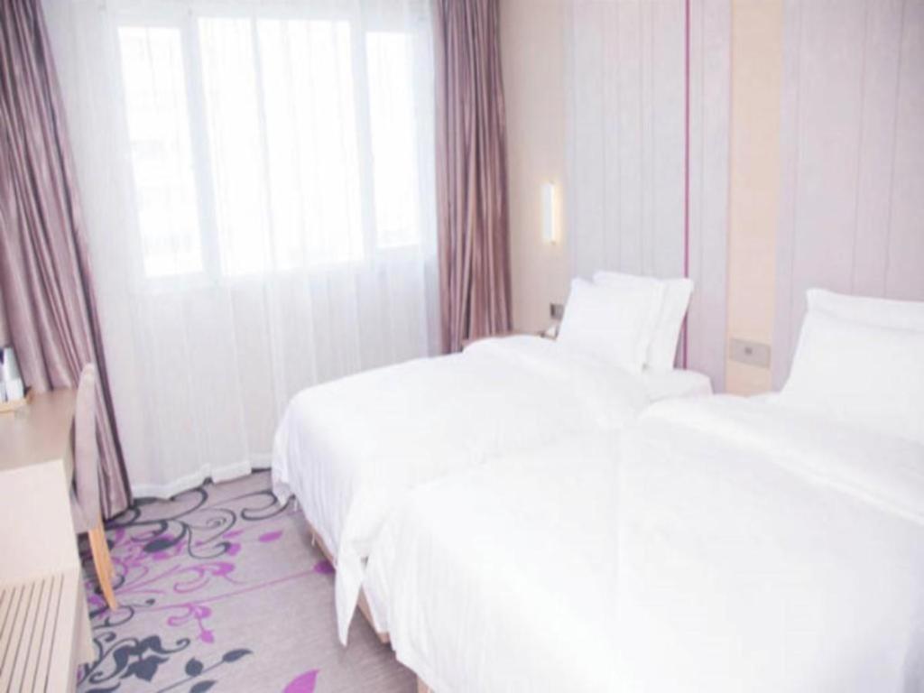 Lavande Hotel Nanchang Ai XI Hu Subway East Station Branch Экстерьер фото