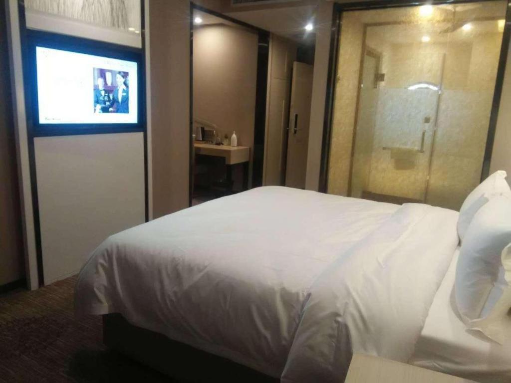 Lavande Hotel Nanchang Ai XI Hu Subway East Station Branch Экстерьер фото