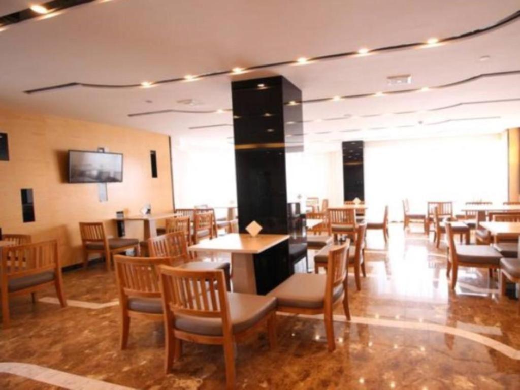 Lavande Hotel Nanchang Ai XI Hu Subway East Station Branch Экстерьер фото