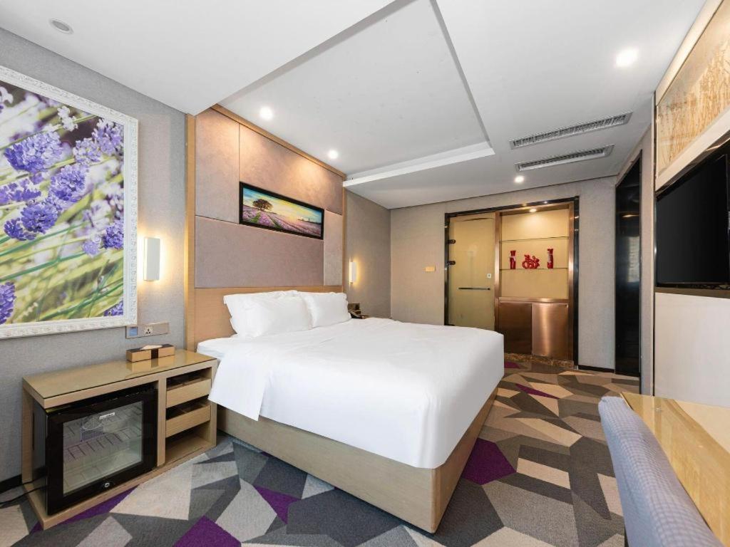 Lavande Hotel Nanchang Ai XI Hu Subway East Station Branch Экстерьер фото